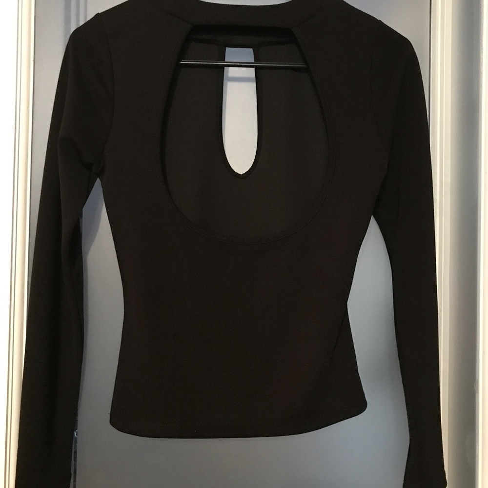 TOBI Top - Picture 4 of 5